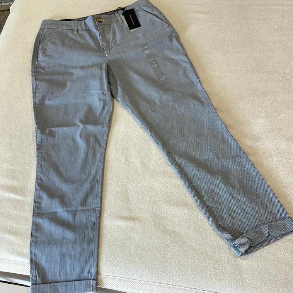 Tommy Hilfiger Women’s Hampton Stretch Slim Chino Sz 6 NWT